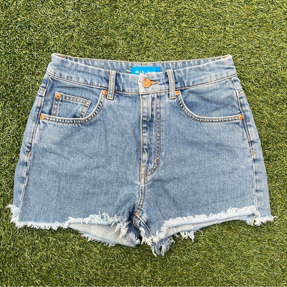MIH Cut Off Halsy Shorts